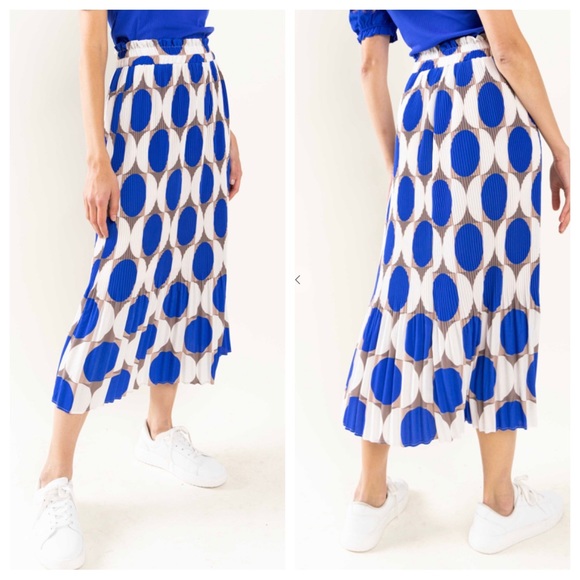 08 Fabulous Geometric Print Pleated Long Skirt - Picture 2 of 3